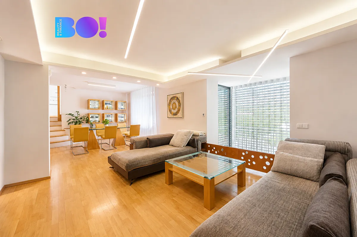 Prodej rodinného domu 192 m², pozemek 2094 m²